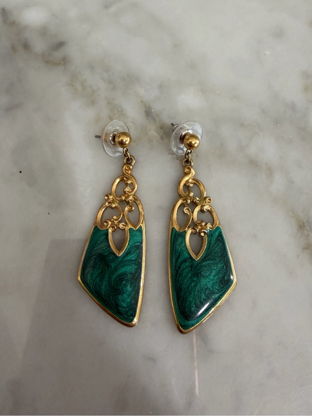 Vintage Green Marbled Enamel Dangle Earrings Gold Tone